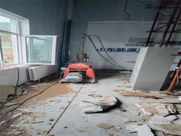 阿拉善左地基基础下沉墙体裂缝加固注浆顶升施工